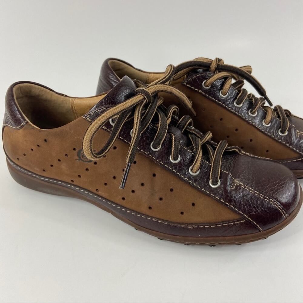 Born | Retro Bowling Style Shoe Sz 6.5